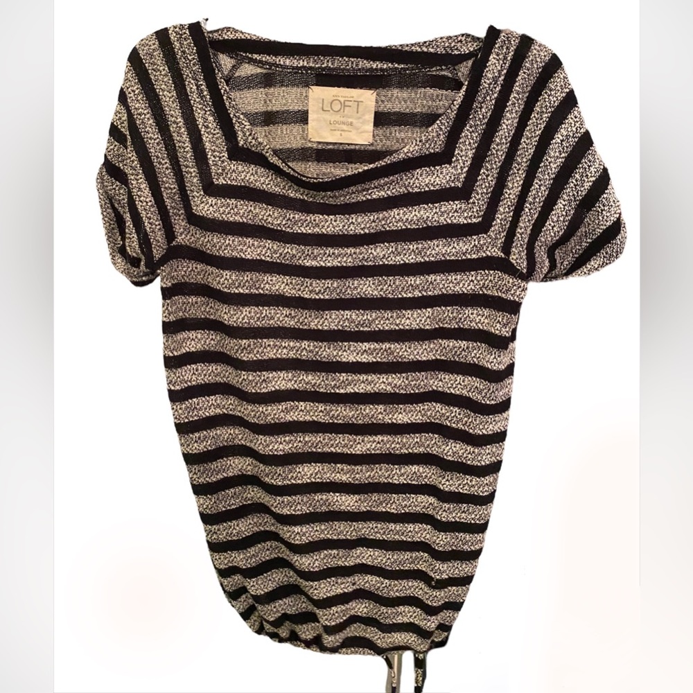 Ann Taylor Loft Lounge Top size Small